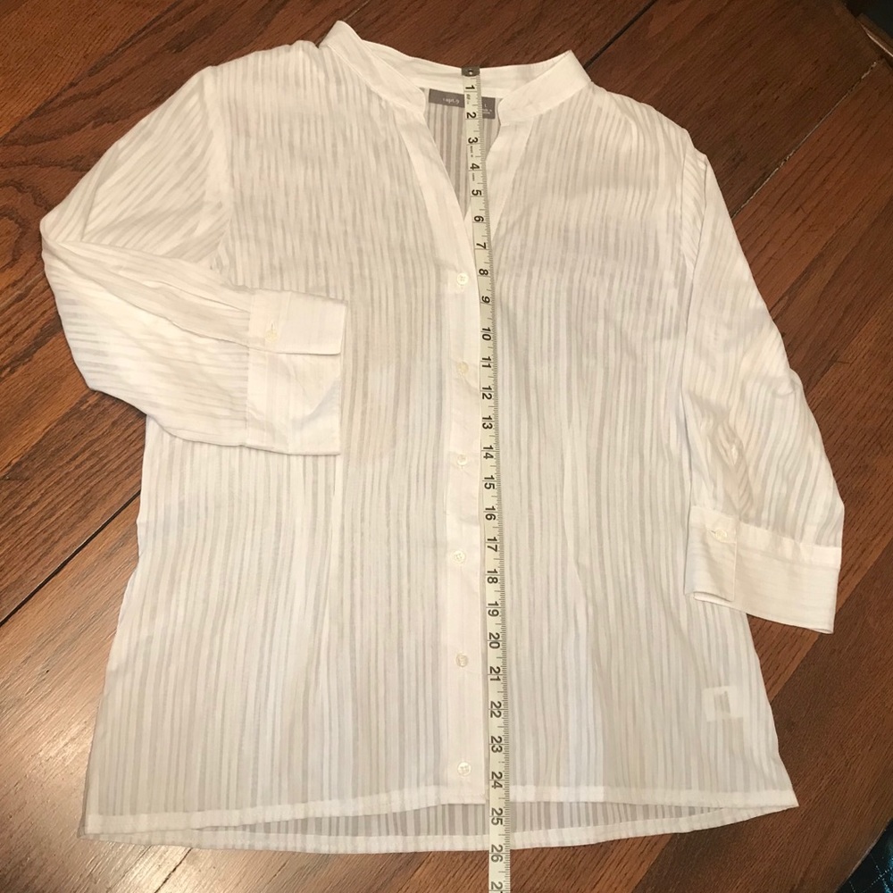 - NWOT Apt 9 White Sheer Top
